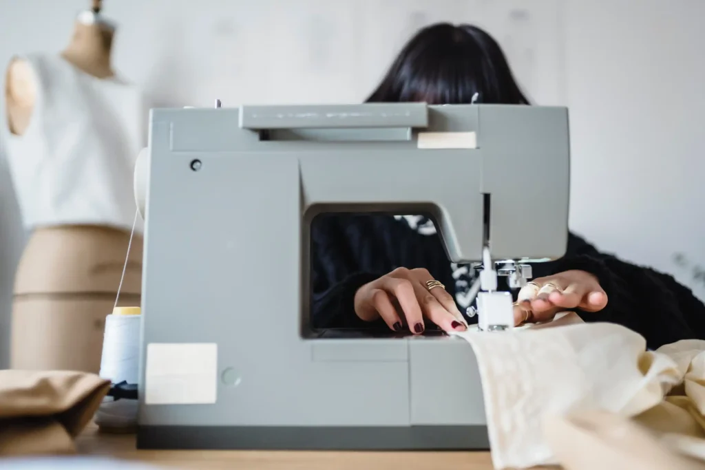 Mastering The Art Of Ending Stitches On Your Sewing Machine
